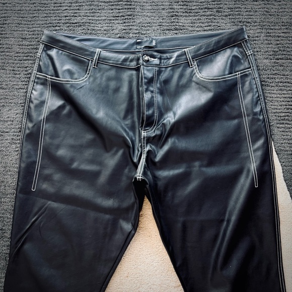 ASOS Men’s Faux Leather Pants in Black Size 42” Waist 30” Length - Straight Leg - Picture 2 of 9